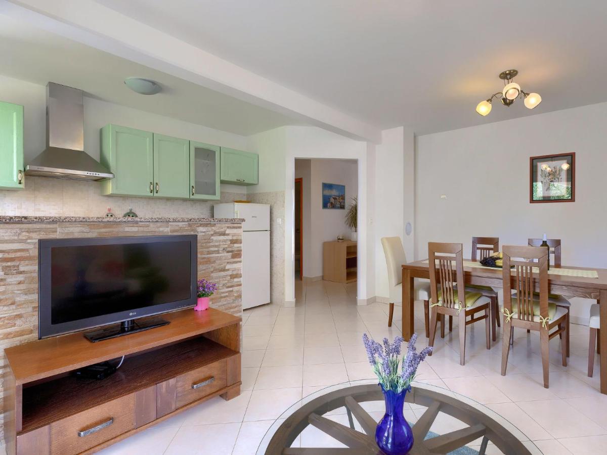 Holiday Home Carla - Lbn429 By Interhome Labin  Dış mekan fotoğraf